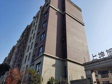 楼层好,视野宽阔,采光充足,配套设施齐全,交通便利