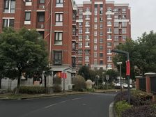 松江老城次新小区,南北直通大2房,精装修自住