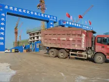 铂悦山一楼带花园三居室采光好,房本两年税费低