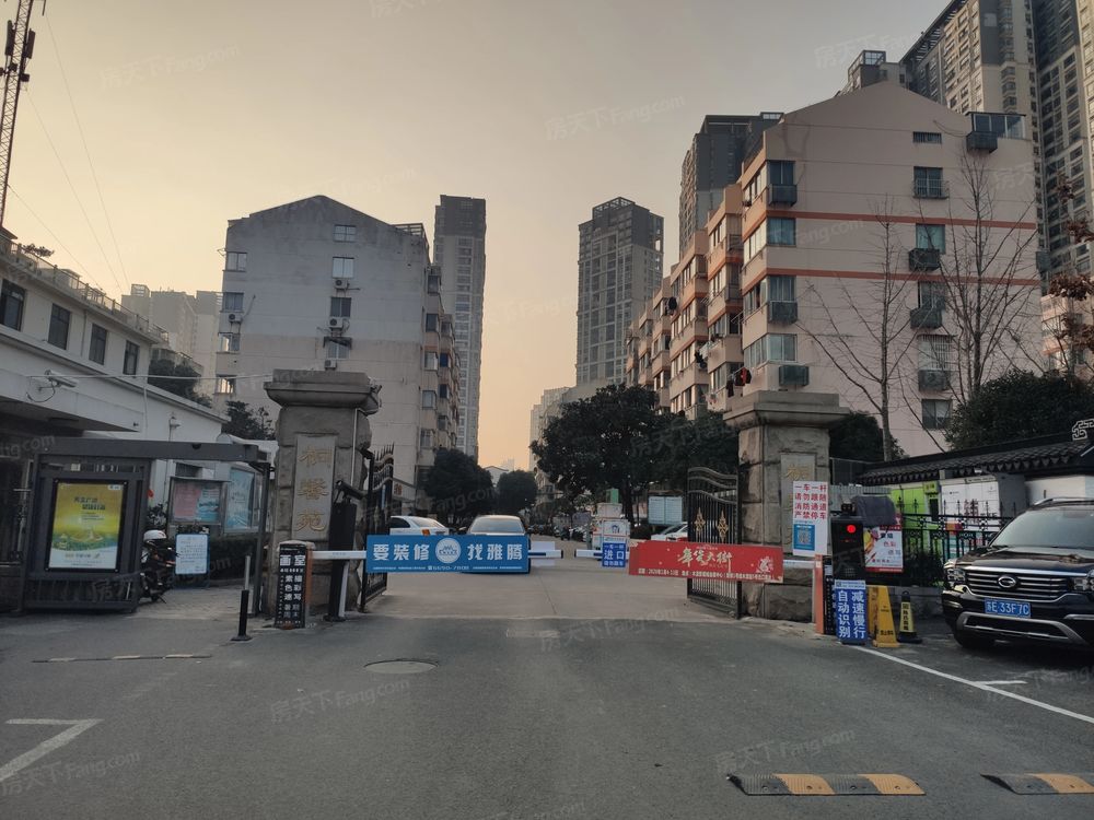 小区相关图