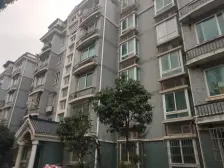 顶楼大复式,采光全天,噶噶亮眼,满五年税费少!