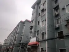 四元路20弄小区2室南朝向175.00万元/套出售