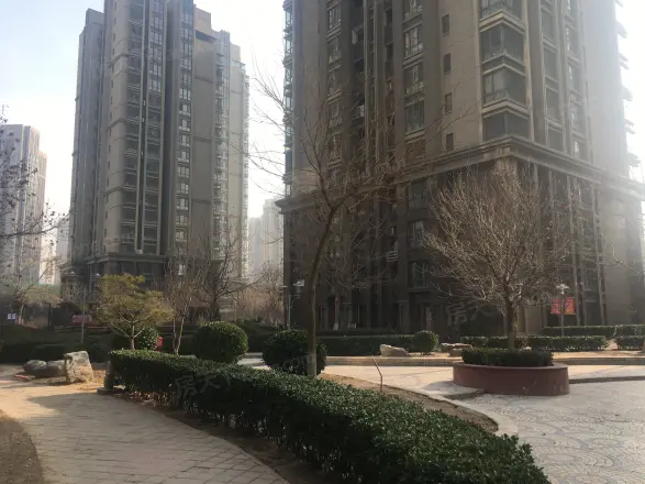 中新城上城一期龙亭家园实景图