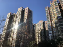 昆仑华府 南北通透大两房 低楼层 诚意出售 价格可谈