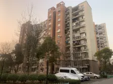 广润苑前排两房,出行方便,空关看房方便