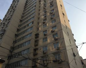东城和平里安定门-南向电梯房-紧邻公园-位置好