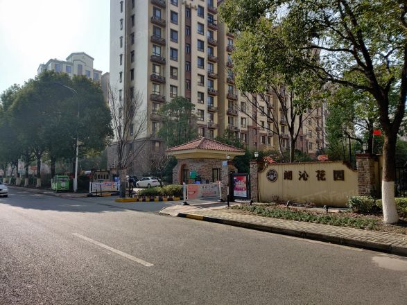 朗沁花园实景图
