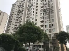 欢迎咨询!花园位置!房东诚售,精装修,产权清晰!