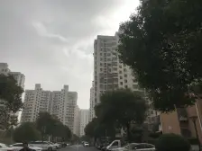 精装修中间楼层‘可领包入住’业主诚心出售可谈