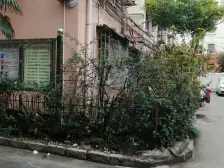 普陀区中山北路1297弄2室1厅 1楼天井已搭好满五年精装修