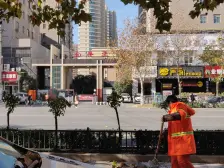 此房户型方正 纯朝南户型 标准一室一厅 交通便利