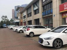 石竹山水园6期小三房出售,朝南看花园