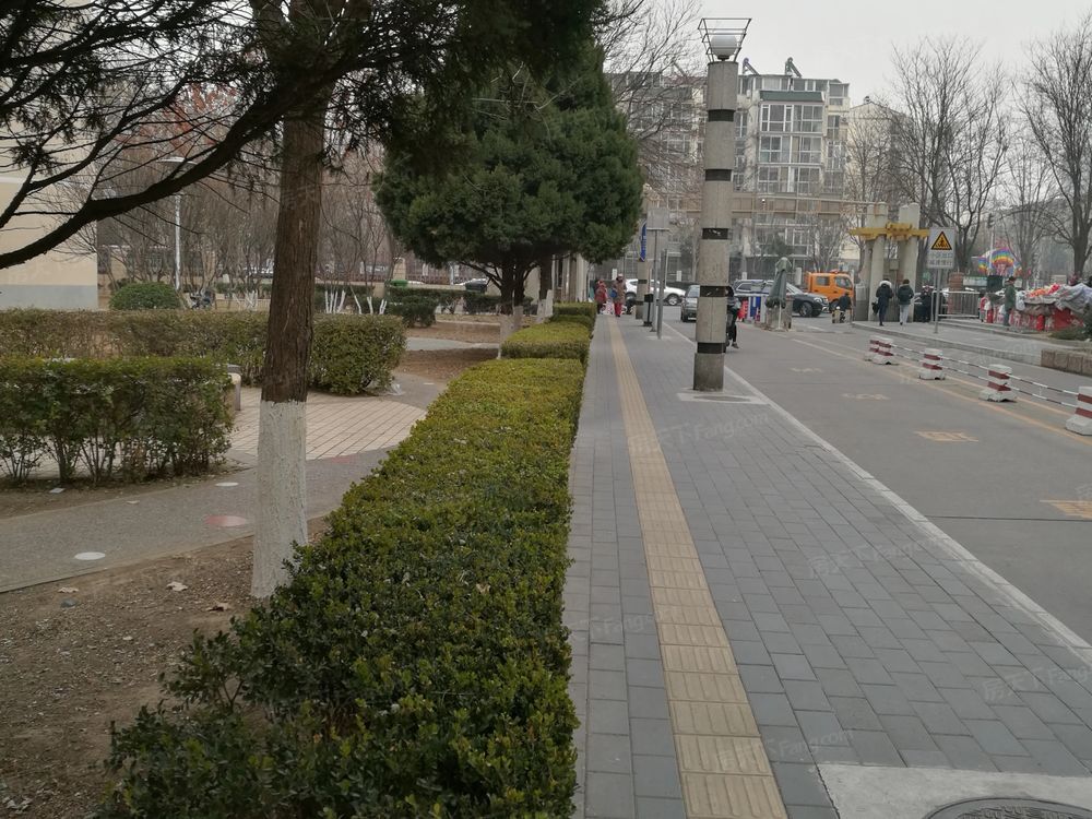 小区相关图
