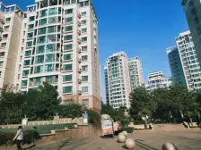 【中润世纪城】| 济南市历下区经十东路中润世纪城东区10号楼103-111房产