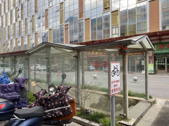 京扬数码城实景图