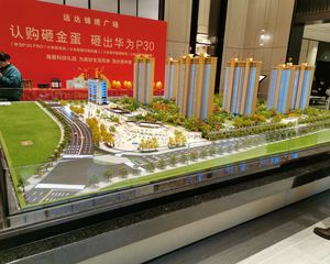 运达锦绣广场4室2厅南北