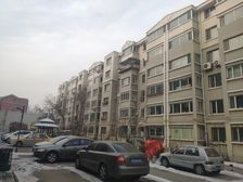 户型方正,格局采光好,特宽阔厨房卫生间