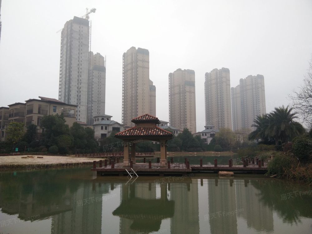 小区相关图