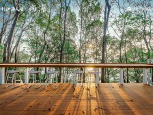 低楼层 ,精装大三房 拎包入住, 车位充足 物业服务好