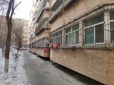 出行方便小区旁配套齐全环境好。医疗商场环境都不错