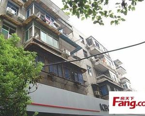 后墙路 南北通透,采光好 装修好,环镜优美 近地铁 视野好,诚心出售