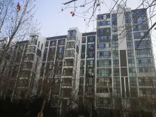 实用面积90平,标准两室户型,得房率高