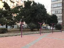 精装修 得房率很大方 拎包入住好地脚