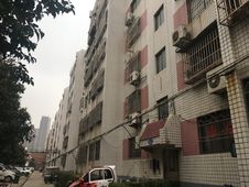 兴隆花园1楼复式5室2厅4卫带20平花园,洛阳涧西南昌路兴隆花园二手房