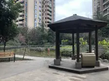 人和 春城斓山三房102万