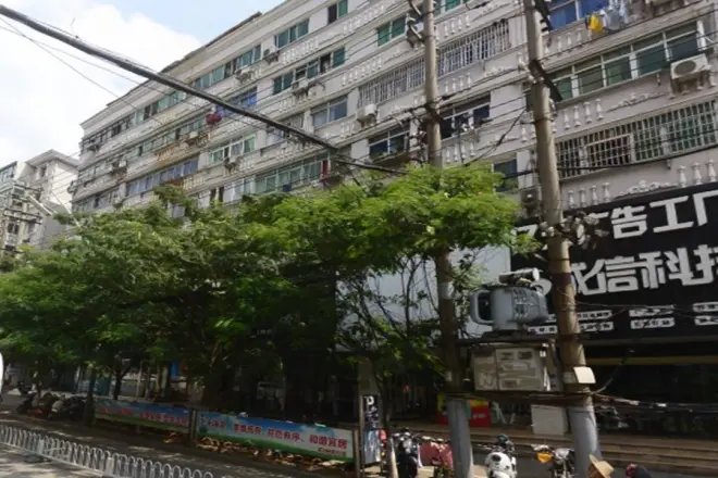 校厂北小区实景图