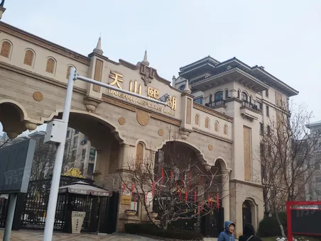 天山熙湖精装三室 洋房社区 人车分流 有钥匙随时看,石家庄高新五十四