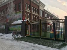 电梯6楼西户 小户型现代精装 可以贷款