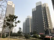 精装修两房,楼层好,业主诚心出售。