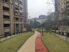 内圈端户下叠,前后花园地下室独立车位