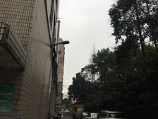 陆家嘴地段看江景,精装,采光好,安静,诚意出售!