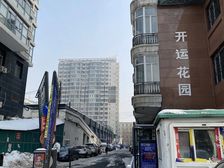 2003年小区8楼阁楼就是便宜三联单通透户型