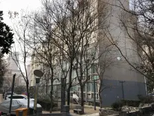 双地铁口 标准南北通透大2居 小区中间位置 安静的很