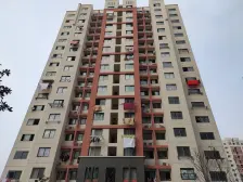 简单装修 中间楼层 采光视野好 总价低