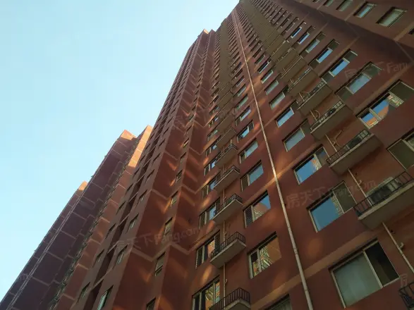 天滋嘉鲤商住楼实景图