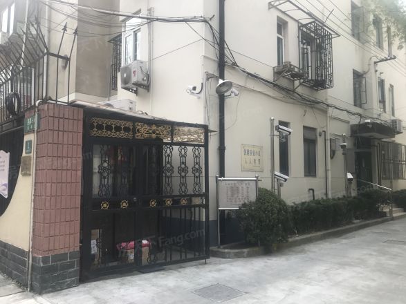 宛平路8弄小区实景图