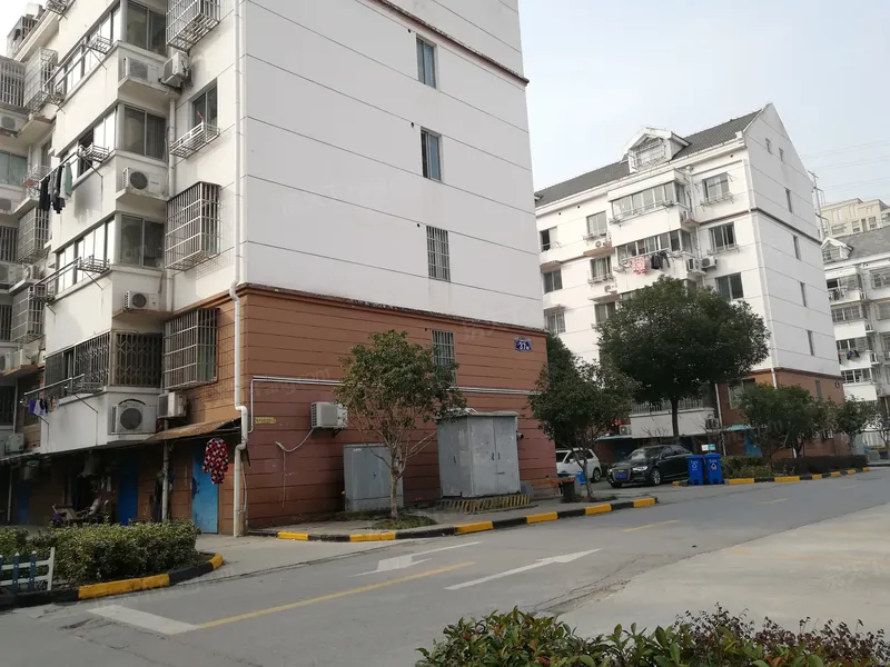 别名:马涧小区,白马涧花园一区