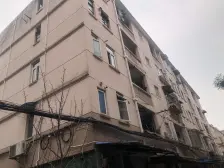 南北全明户型好, 上面有尖顶, 美丽家园已做,西边套