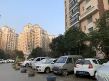 托斯卡纳复式洋房 电梯房 西南北