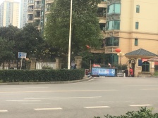 恒大城三期高层四房,小区好,生活方便,交通便利