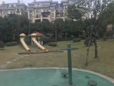 业主诚心出售+楼下永辉+出门公交站+拎包入住+配套成熟