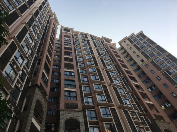 龙光海悦城邦实景图