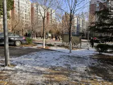 电梯洋房带车位地下室采光好楼层好交通方便