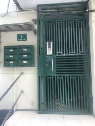 宛平路8弄小区实景图