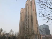 高铁东站 精装两居室 两梯三户,看房方便 产权清晰