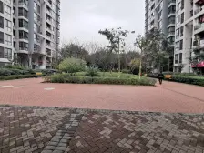 诺丁阳光 1室1厅 东南